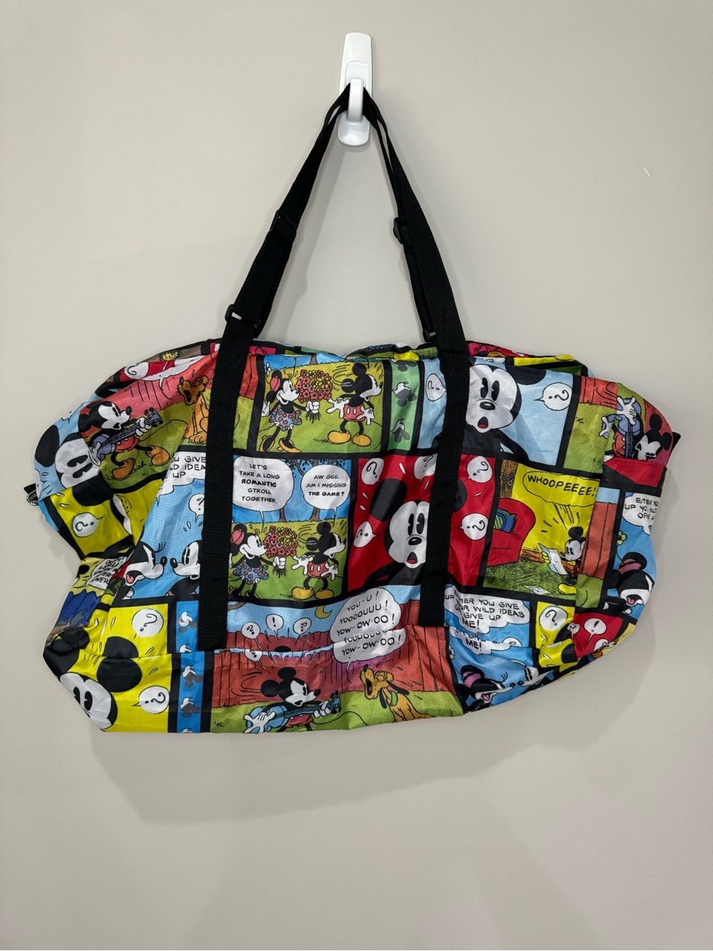 Disneyland NWT Paris Mickey Retro Comic-Print Travel Duffle Bag - Multicolor - Picture 5 of 11